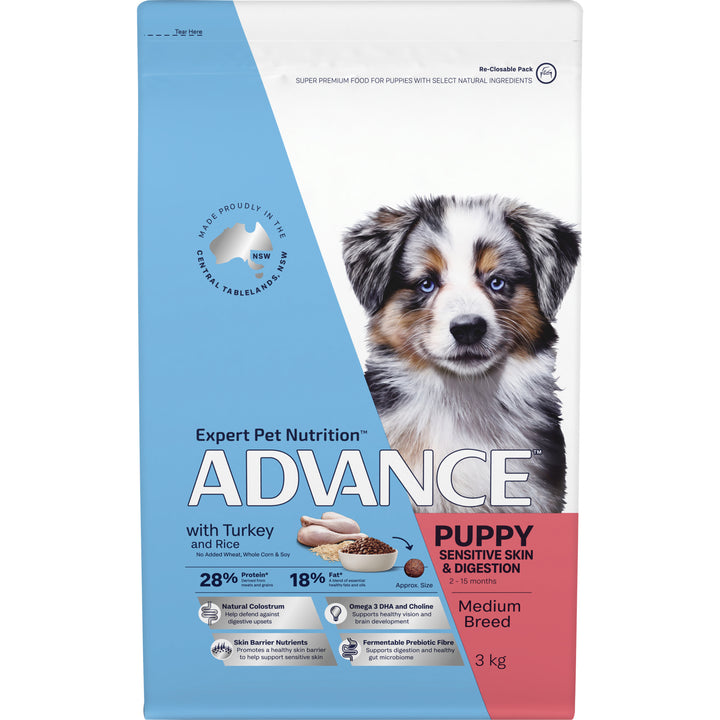 Front view of the Advance Puppy Sensitive Skin & Digestion 3kg packaging, displaying the turkey formula for medium breed puppies.