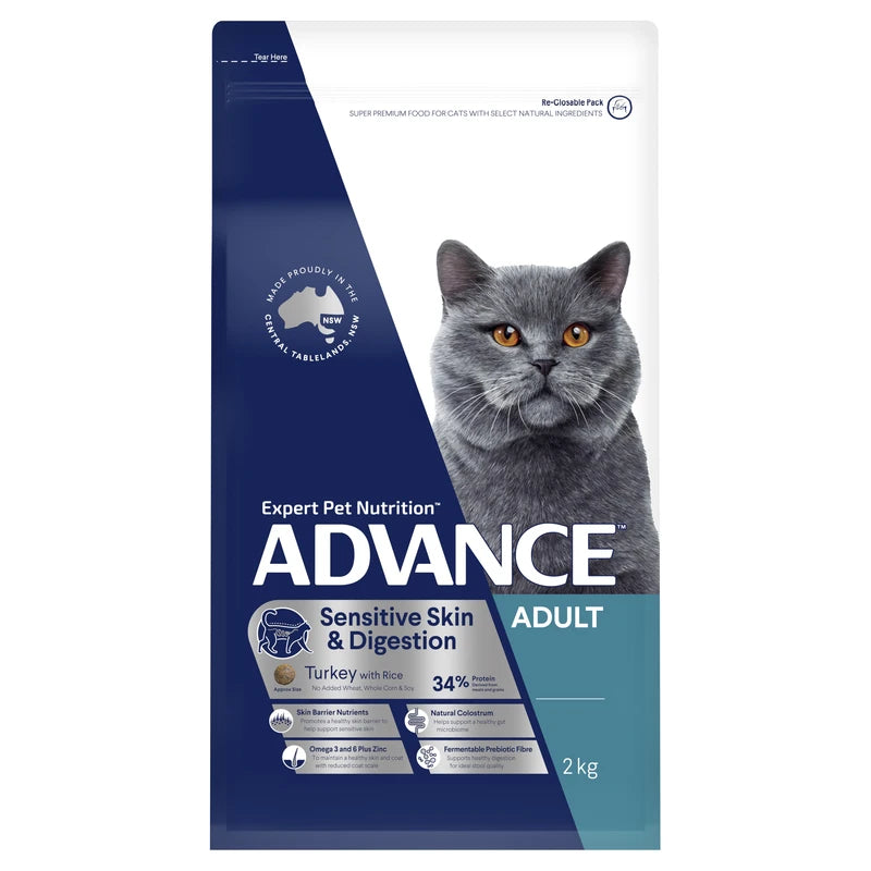 Front view of Advance Adult Cat Sensitive Skin & Digestion 2kg bag – a perfect balance of nutrition for cats with sensitive skin and stomachs.