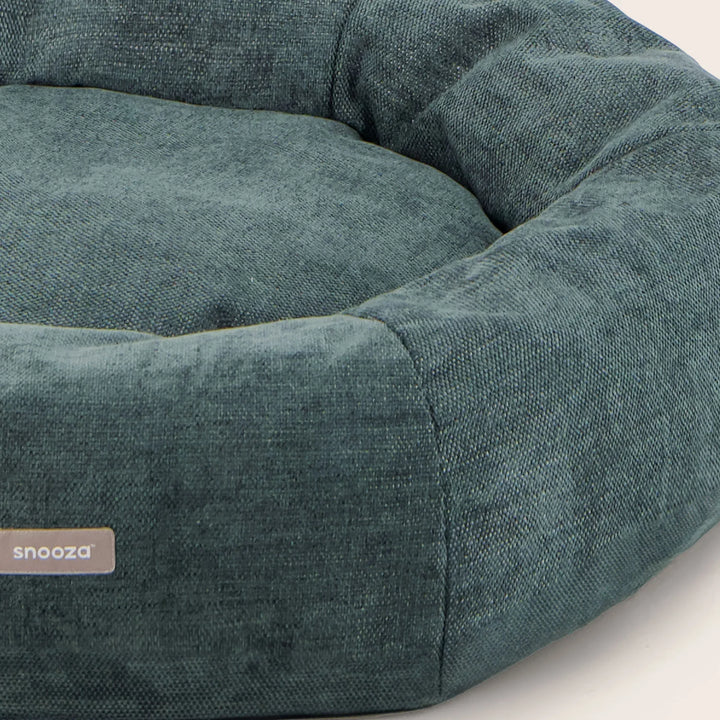 Close up of Snooza Panelled cuddler dog bed in Amazon showing Luxe furnishing fabric with panelled seams for a modern, stylish look.