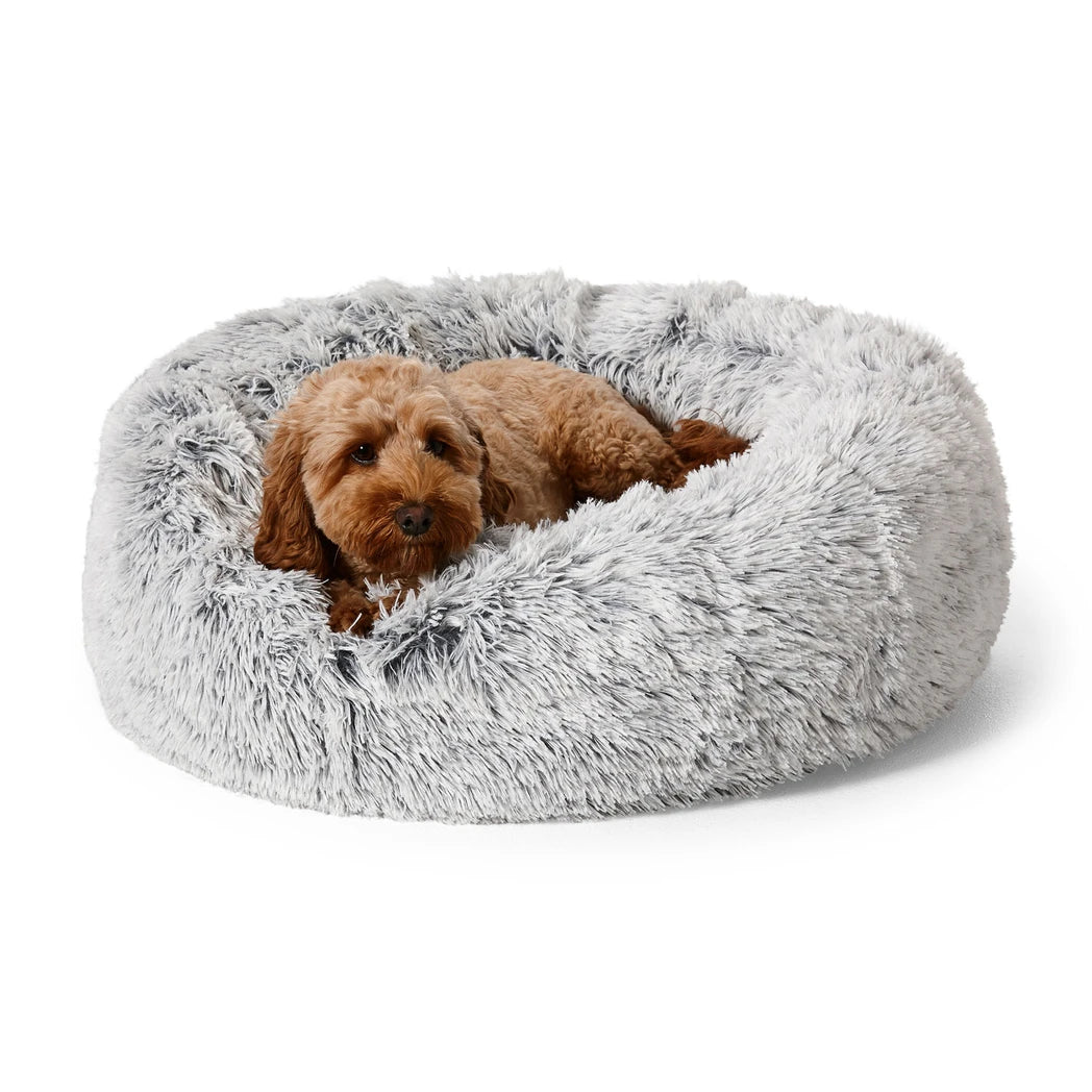 Snooza Calming Cuddler Pet Bed in Silver Fox with a relaxed pet